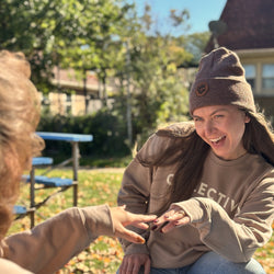 Colectivo Tan Crewneck